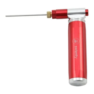 CO2-dispenser i röd aluminium för varroatestare, robust design från Swienty med doseringsmunstycke